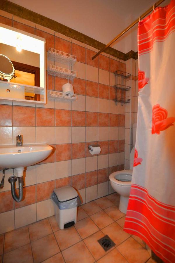 Villa Vasilios Exarhos Paralía Exterior foto