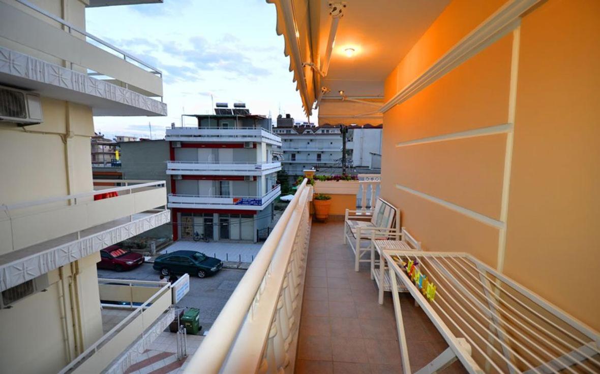 Villa Vasilios Exarhos Paralía Exterior foto
