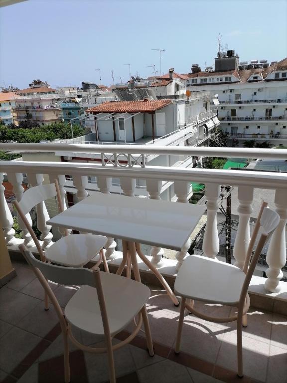 Villa Vasilios Exarhos Paralía Exterior foto